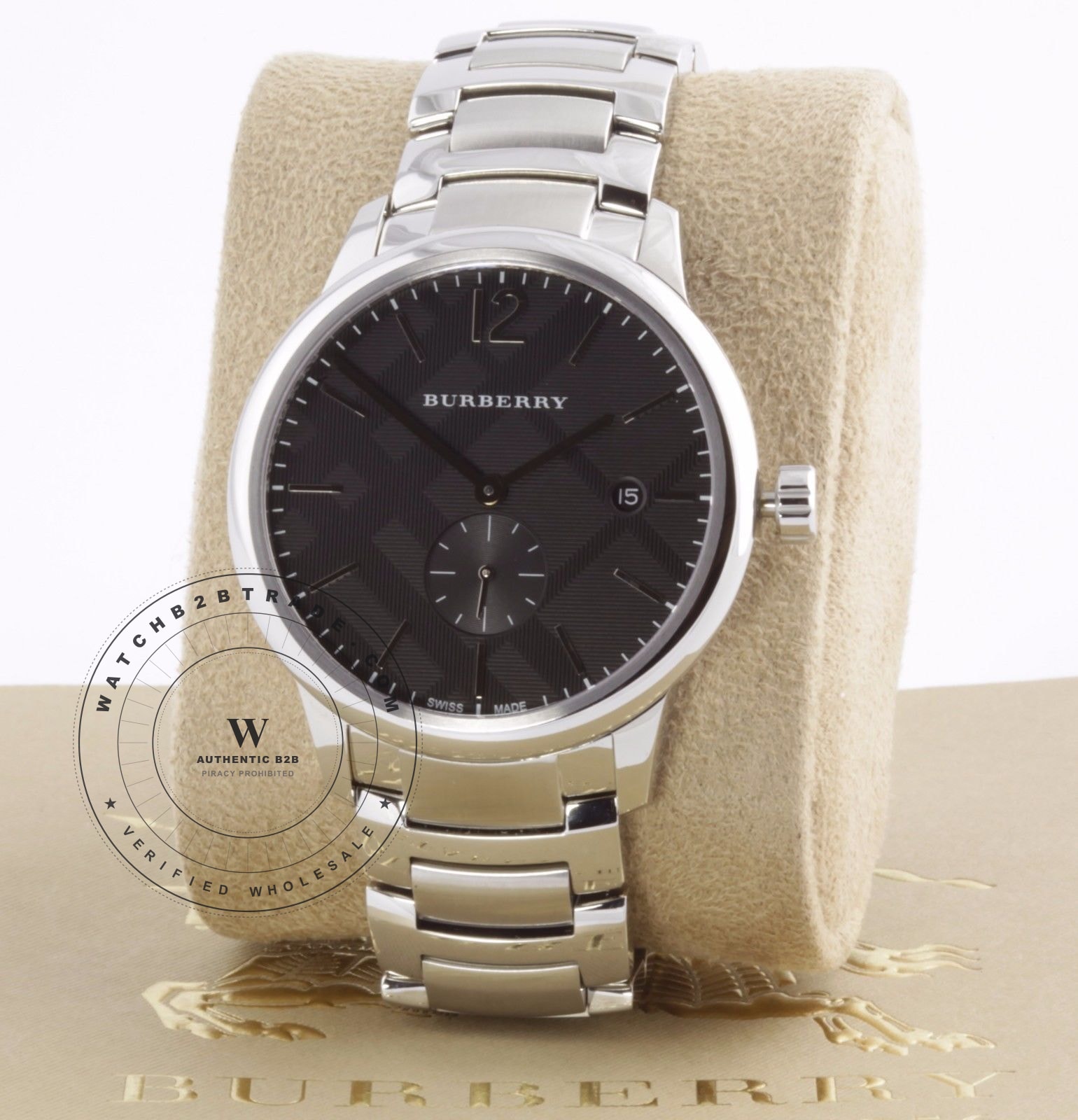 Burberry Burberry BU10005 The Classic Round Men's Watch BU10005 - Angle 2