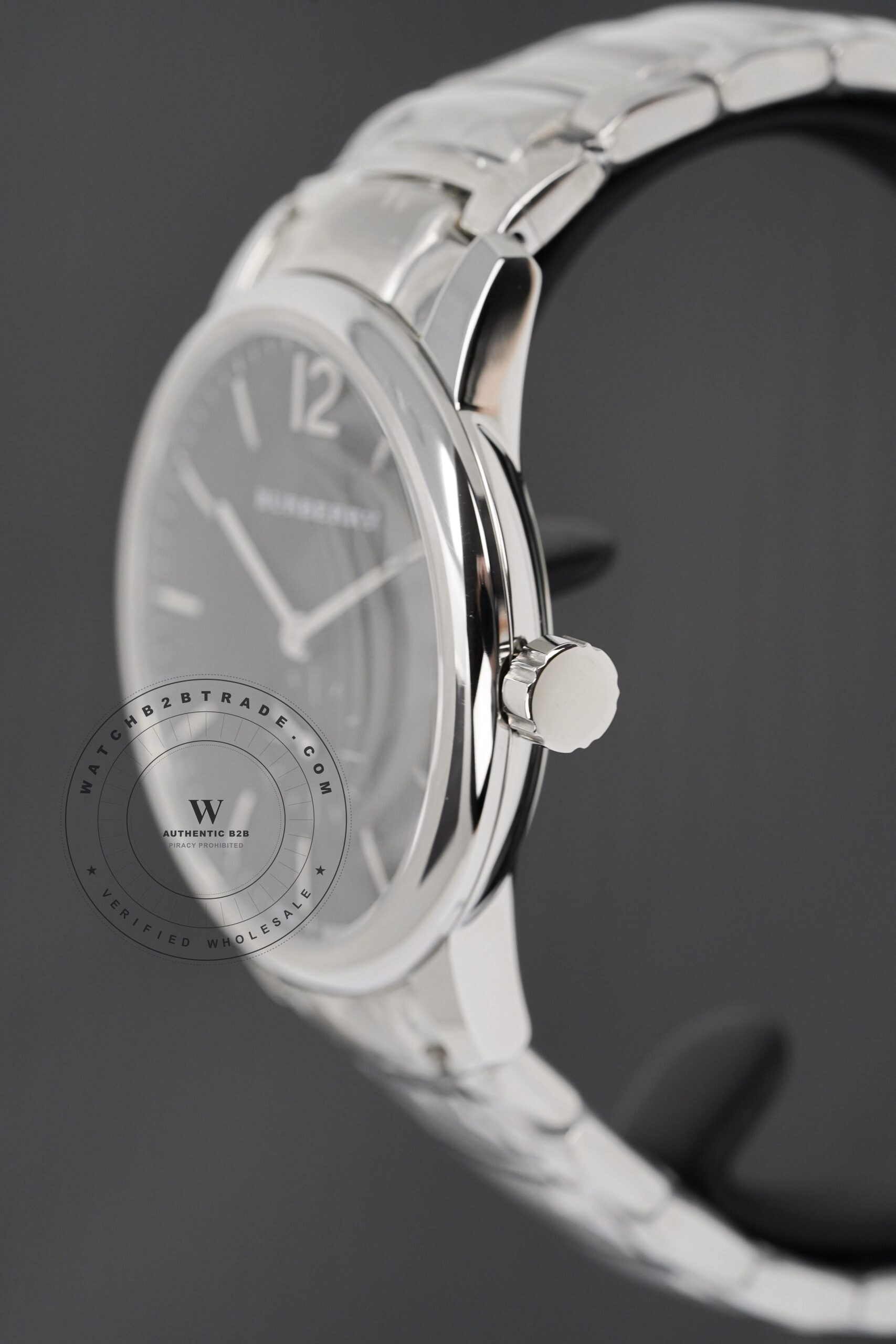 Burberry Burberry BU10005 The Classic Round Men's Watch BU10005 - Angle 4