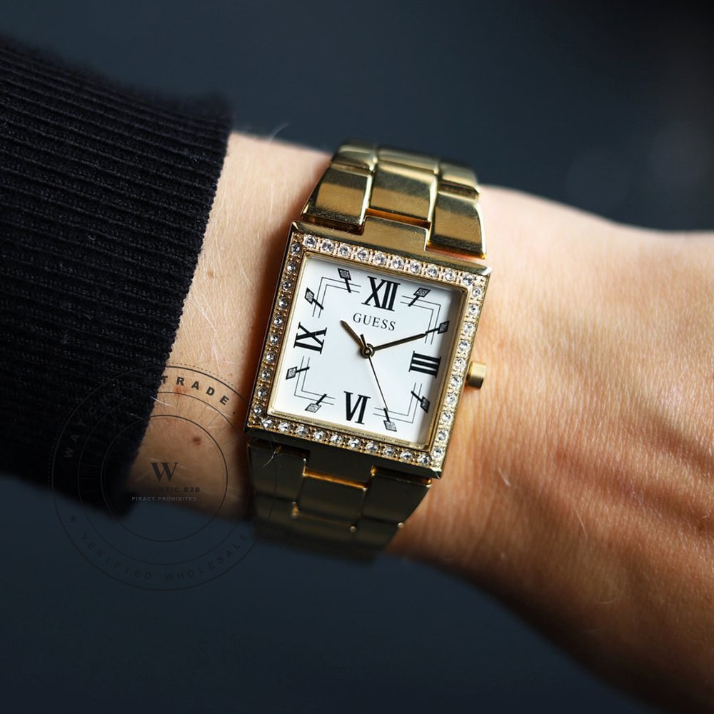 Guess GW0026L2 Chateau Watch GW0026L2 - Angle 4