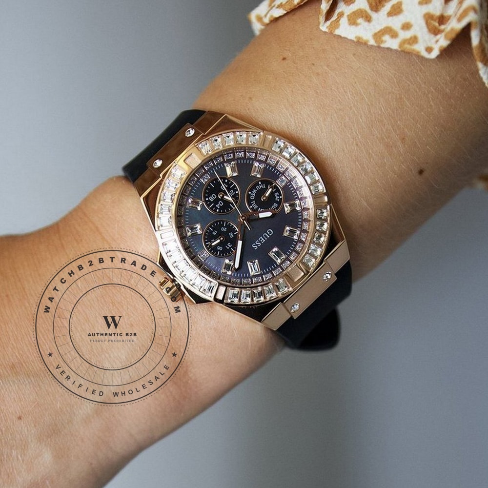 Guess GW0118L2 Venus Watch GW0118L2 - Angle 4