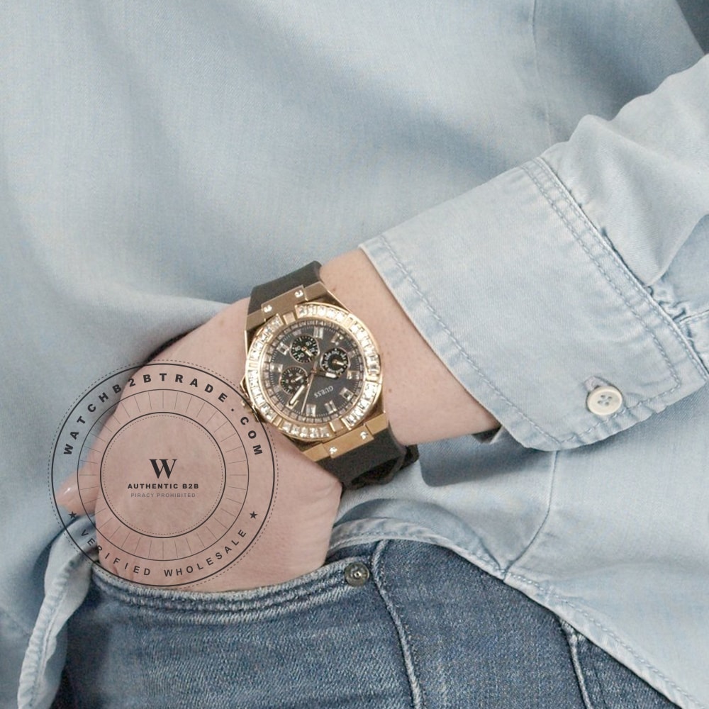 Guess GW0118L2 Venus Watch GW0118L2 - Angle 6