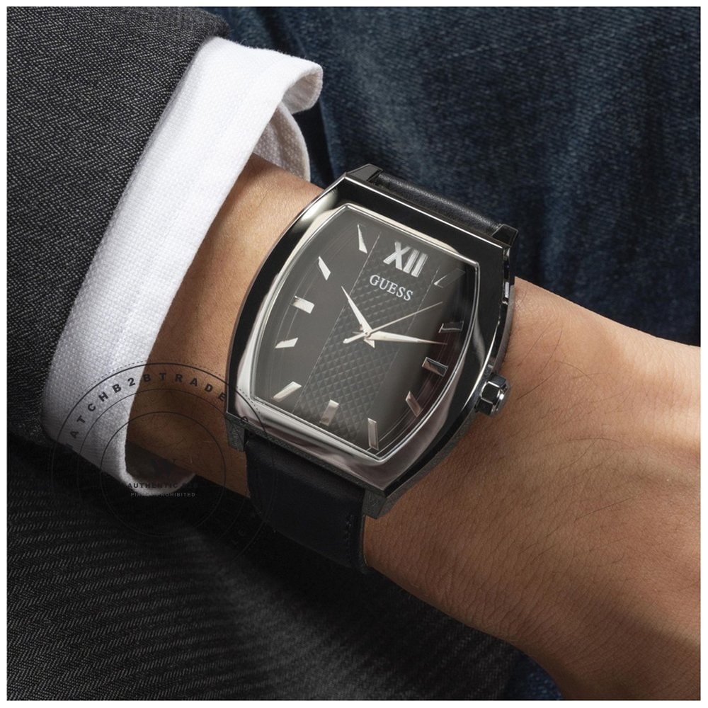 Guess GW0706G1 Punctual Watch GW0706G1 - Angle 5