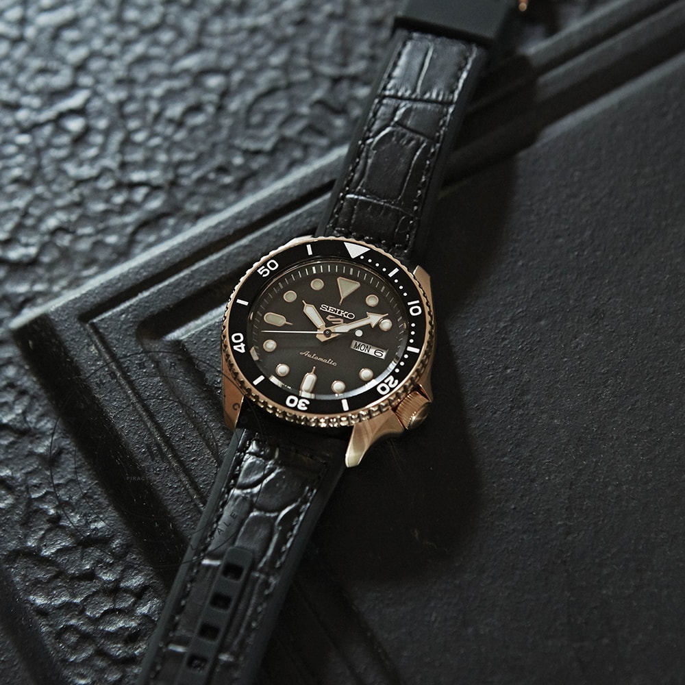 Seiko 5 SRPD76K1 Seiko 5 Sports Watch SRPD76K1 - Angle 3