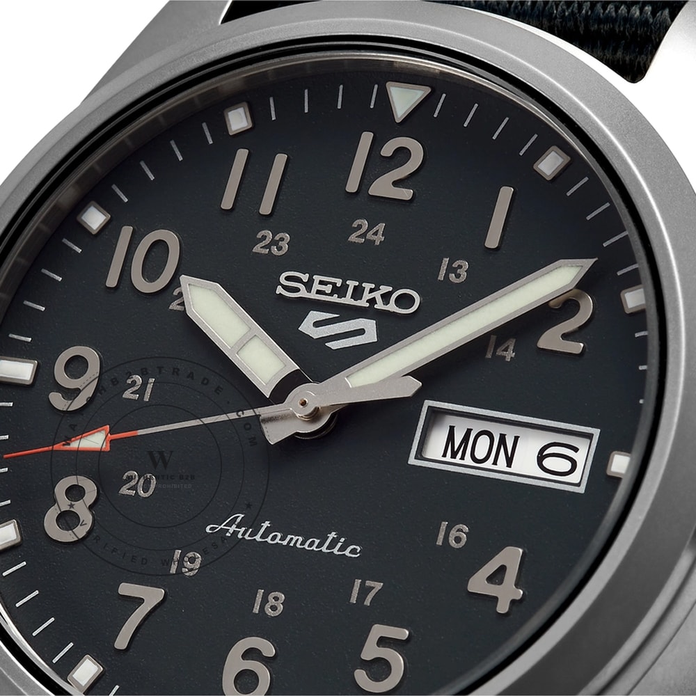 Seiko 5 Sports SRPG31K1 Watch SRPG31K1 - Angle 3