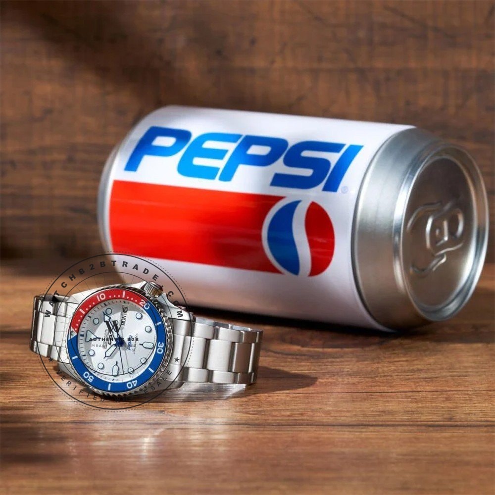 Seiko 5 Sports SRPL99K1 Seiko 5 Sports x Pepsi Watch SRPL99K1 - Angle 3