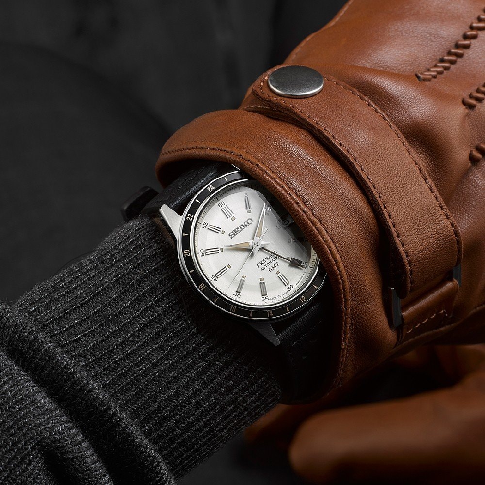 Seiko Presage SSK011J1 Presage - Style 60’s Watch SSK011J1 - Angle 5
