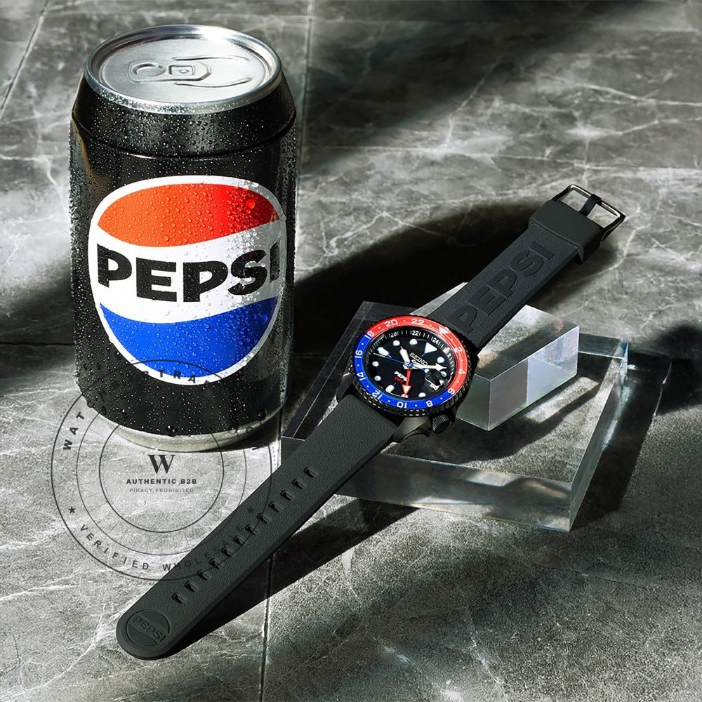 Seiko 5 Sports SSK047K1 Seiko 5 Sports X Pepsi Watch SSK047K1 - Angle 2