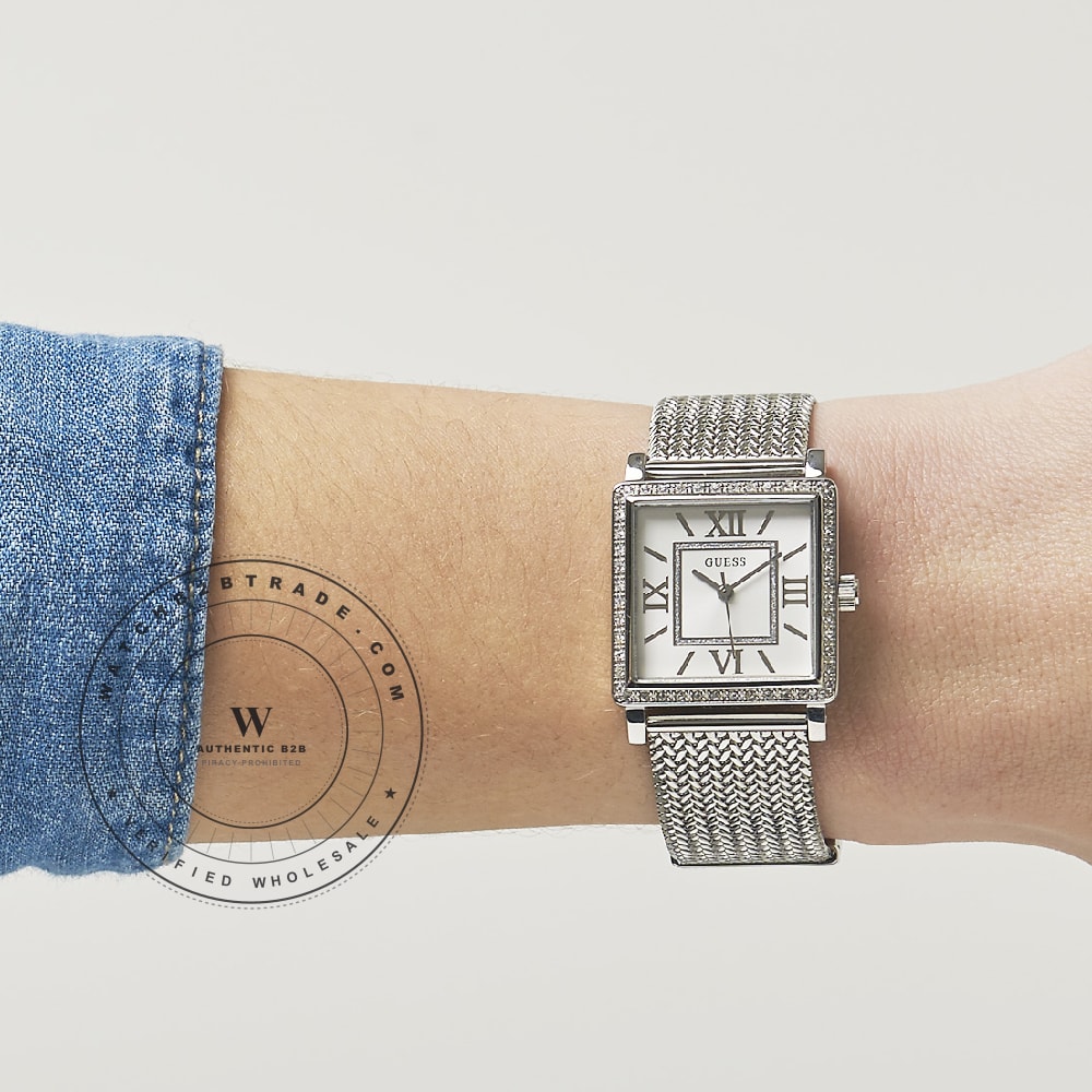 Guess W0826L1 Highline Watch W0826L1 - Angle 2