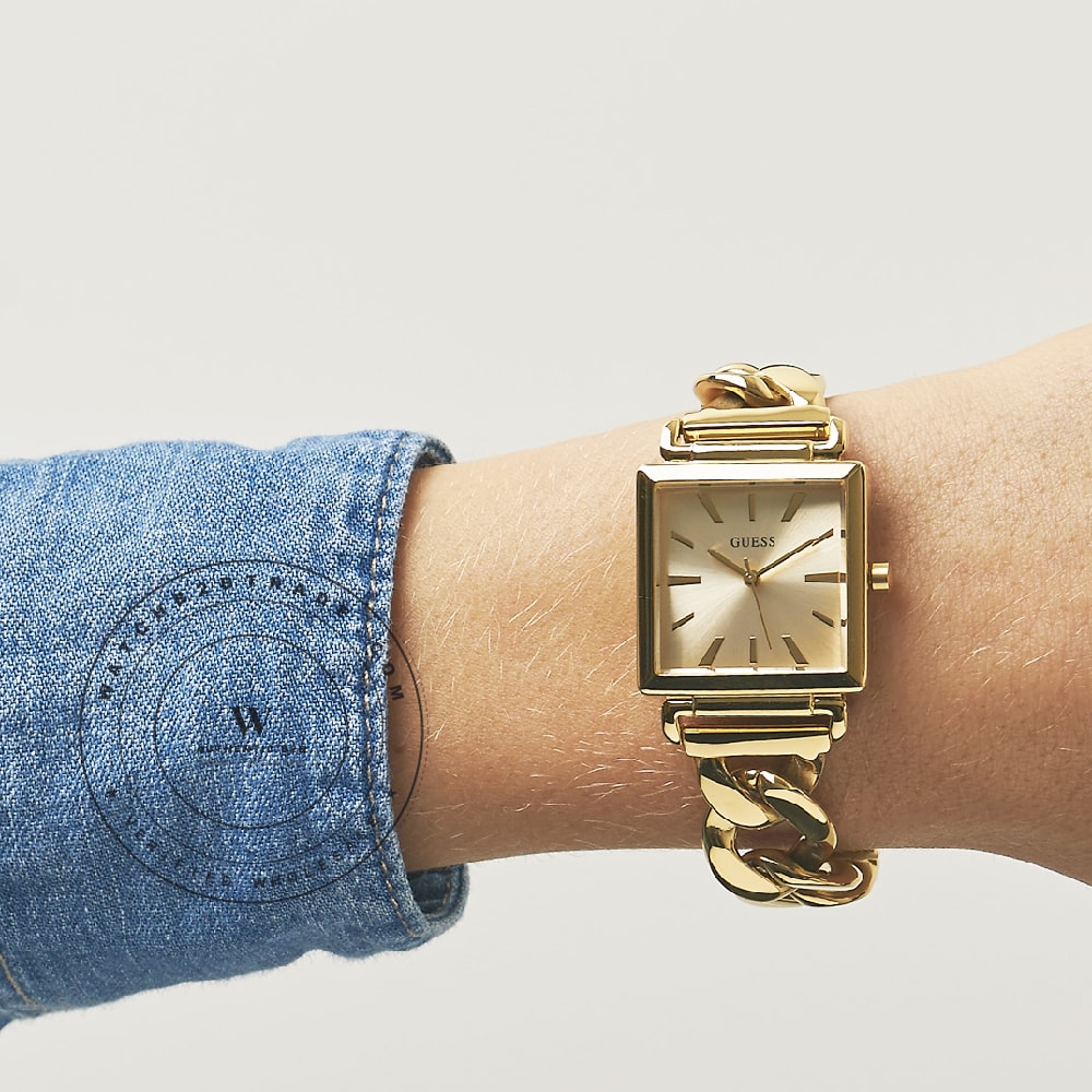 Guess W1029L2 Vanity Watch W1029L2 - Angle 4
