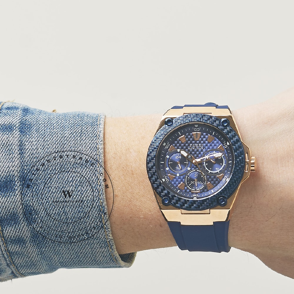 Guess W1049G2 Legacy Watch W1049G2 - Angle 4